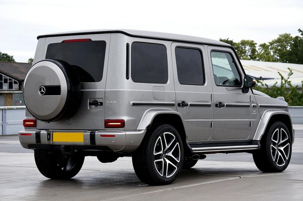 Entraînement Physique Ultime pour la Conduite Sportive Élite